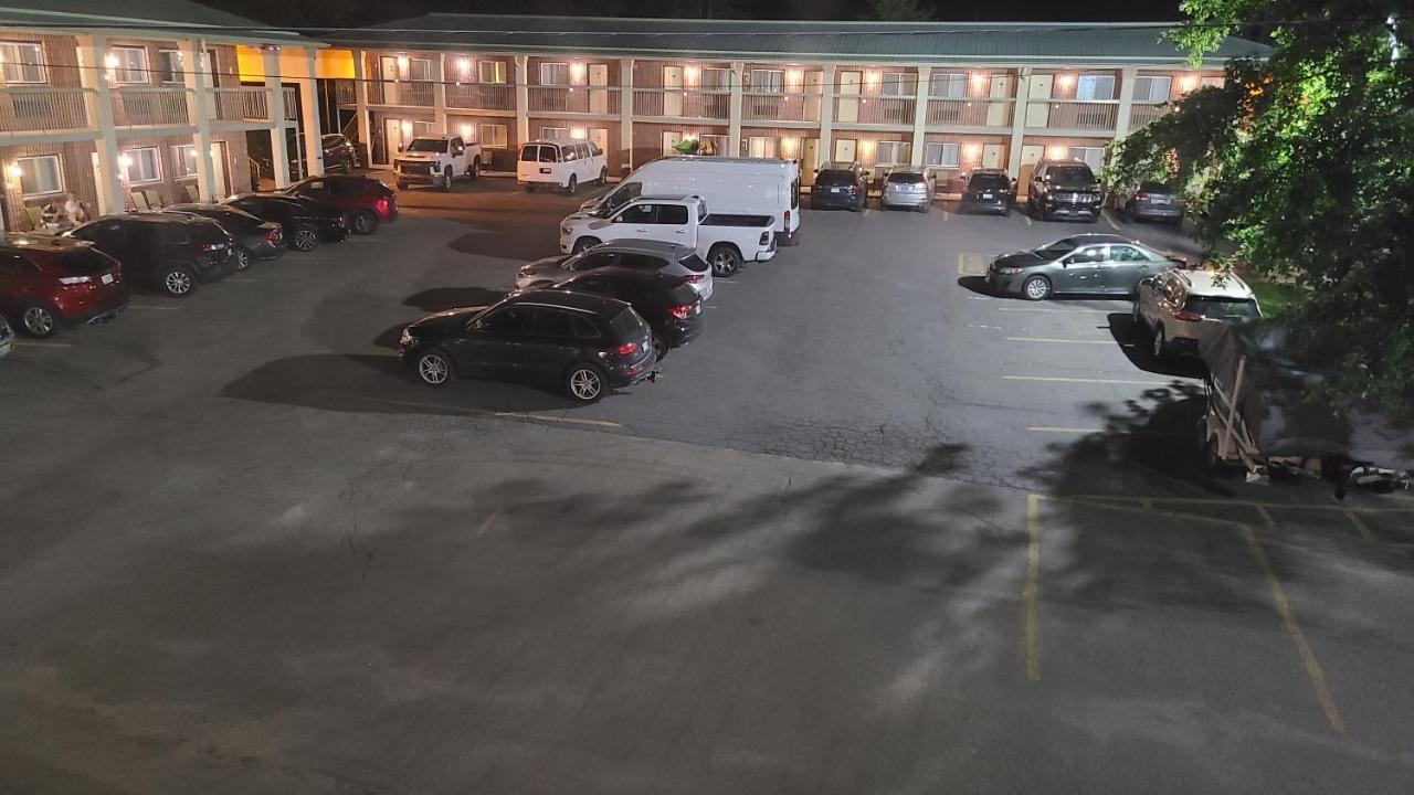 迦纳诺魁千岛凯艺套房酒店 加纳诺克 外观 照片