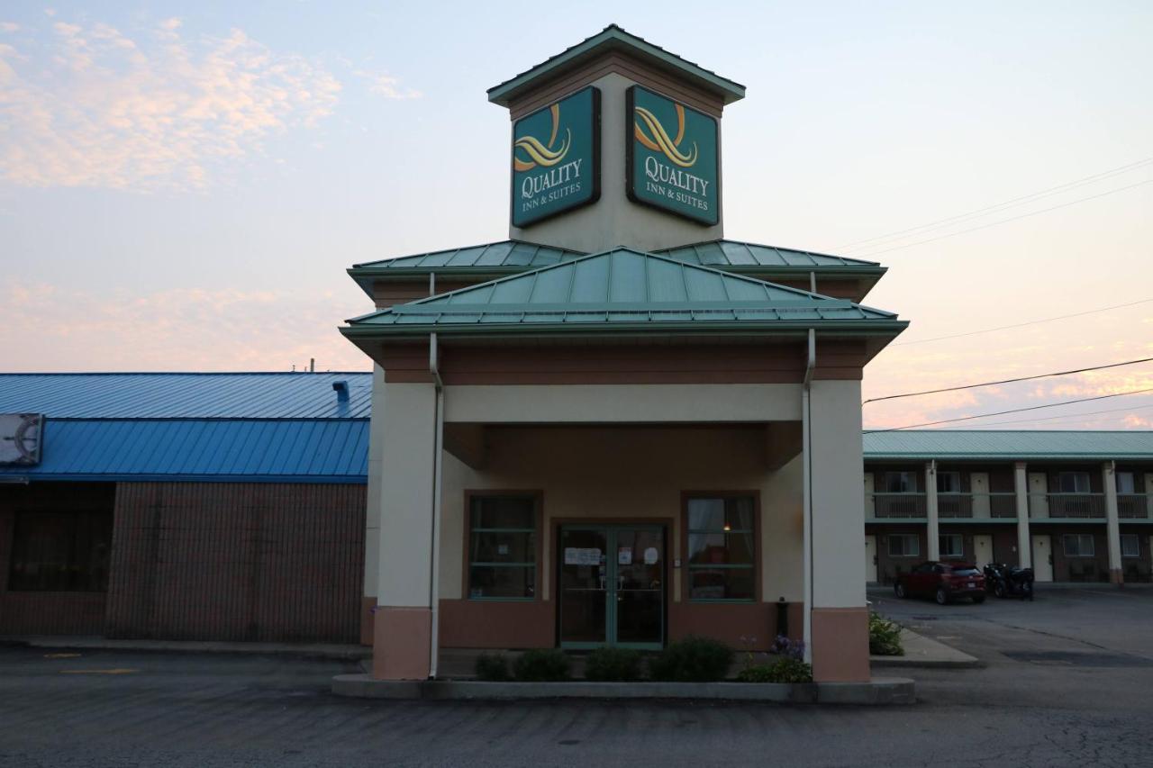 迦纳诺魁千岛凯艺套房酒店 加纳诺克 外观 照片