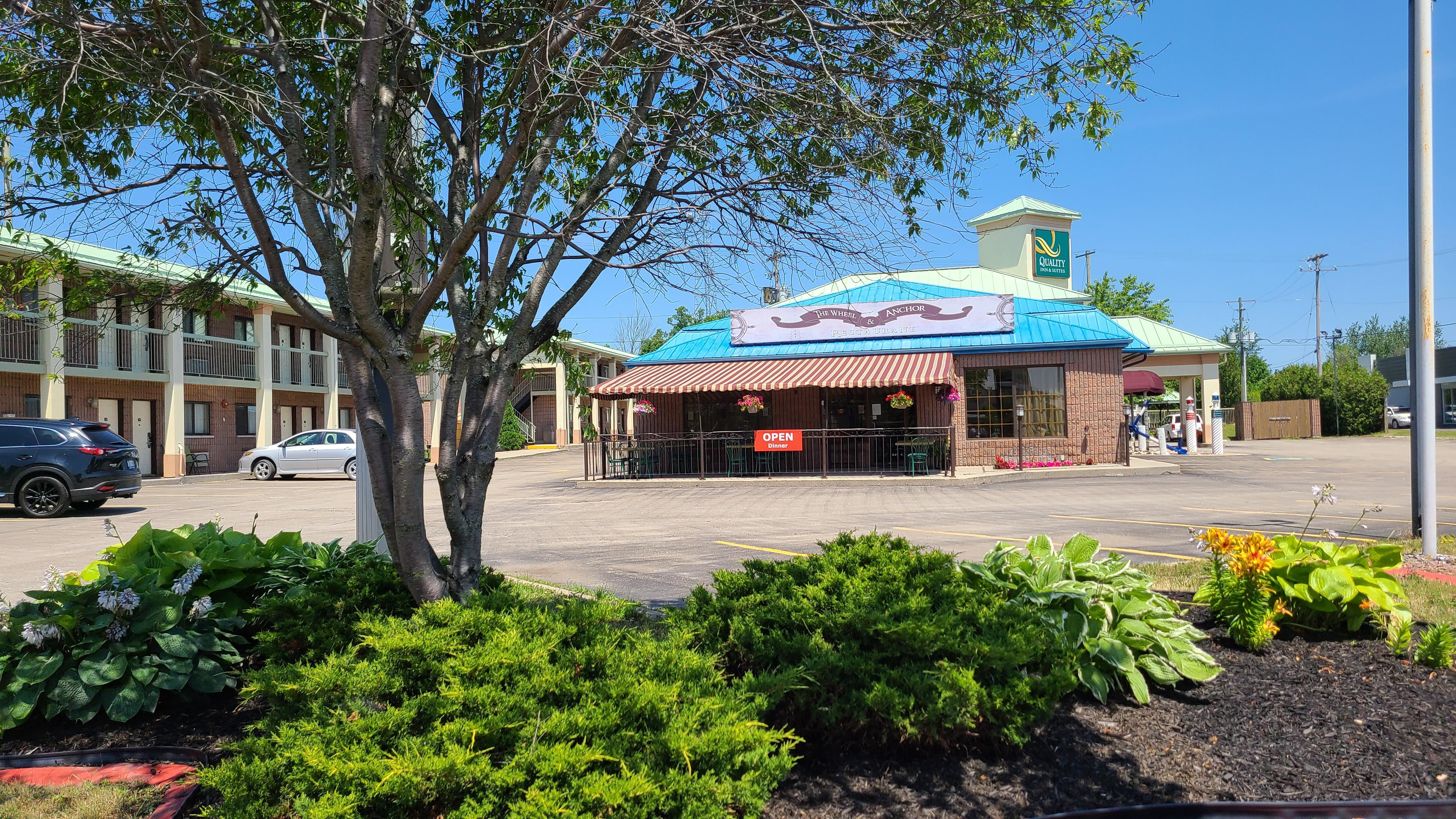 迦纳诺魁千岛凯艺套房酒店 加纳诺克 外观 照片