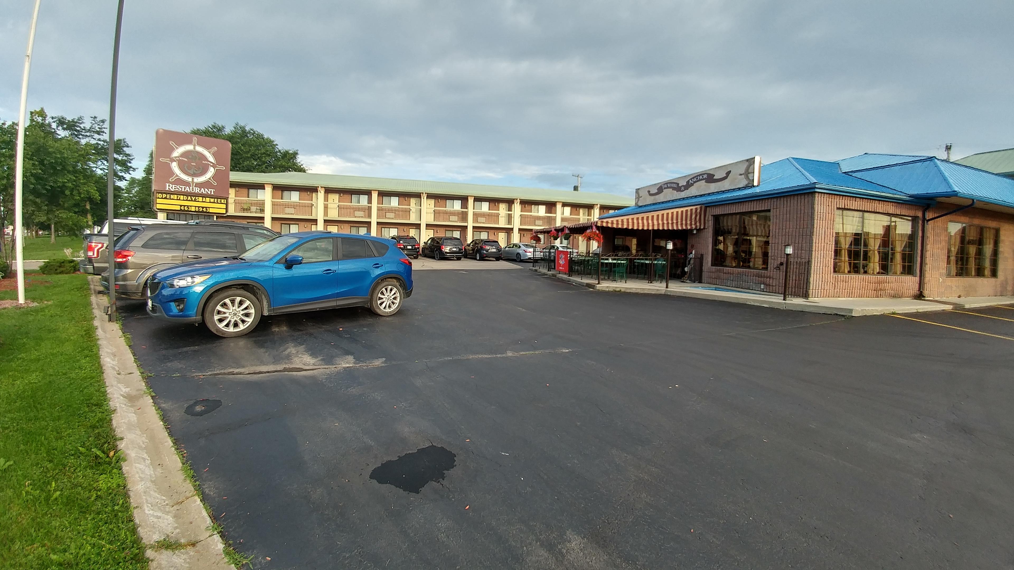 迦纳诺魁千岛凯艺套房酒店 加纳诺克 外观 照片
